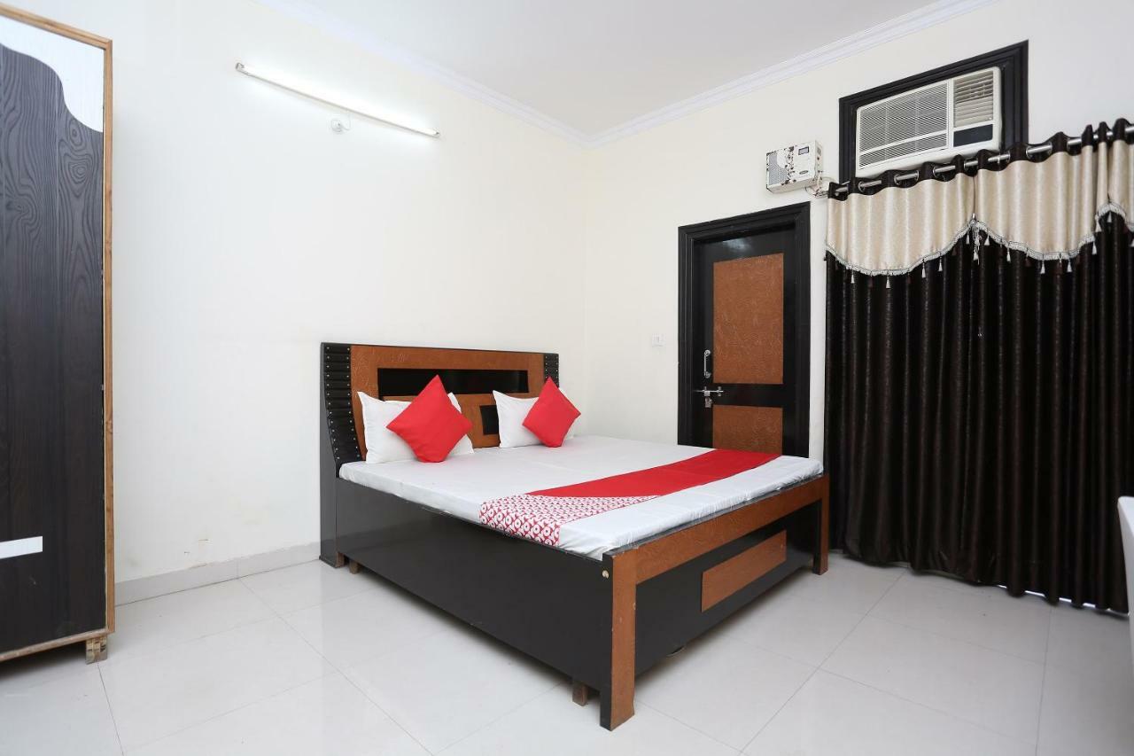 OYO 40446 Yas Residency Alīgarh Exterior foto