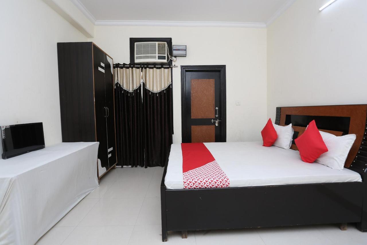 OYO 40446 Yas Residency Alīgarh Exterior foto